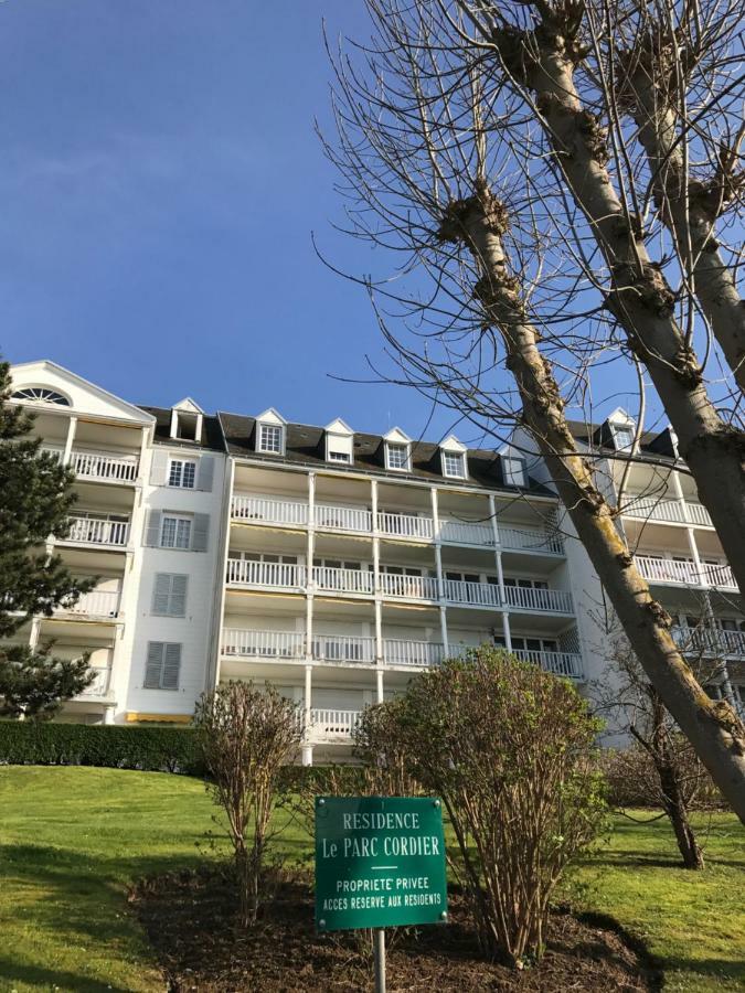Les Terrasses Du Parc Cordier Trouville-sur-Mer Eksteriør billede